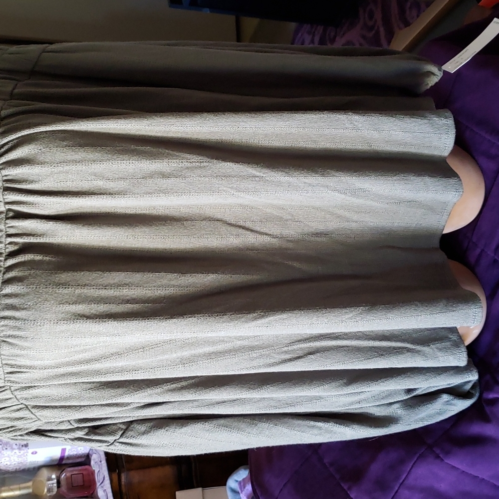 NWT ZAC & RACHEL Olive Green Long Sleeve Top size XL - Picture 2 of 9